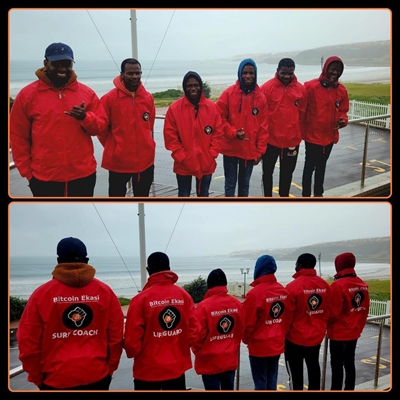 Full-time lifesavers at Dias Beach