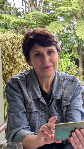 Schoonraad comes clean: I think, therefore I am… but sometimes I don’t 