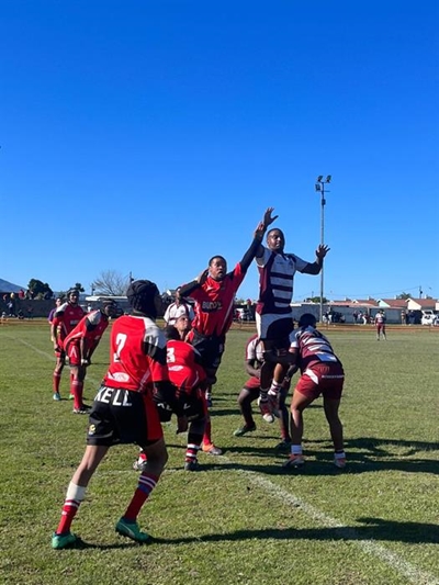 Crusaders klop Bridgton met 25 - 15