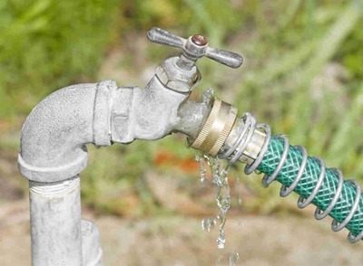 Tips to cut water waste this summer and save