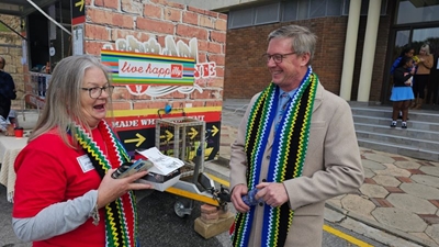 Mayor appeals to public to donate wool