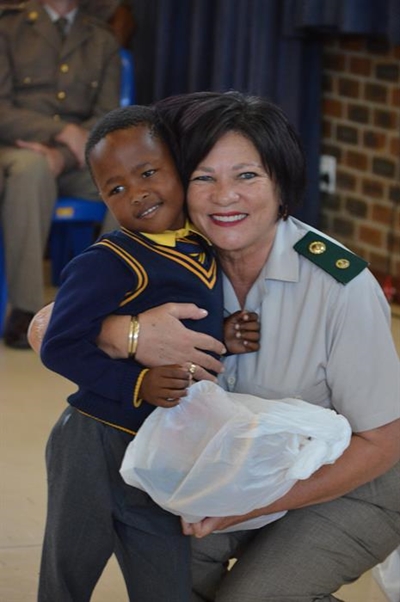 Correctional officials empty their pockets to help