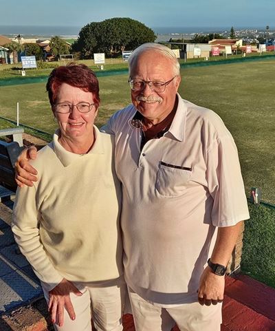 Stilbaai-rolbalklub wys kampioene aan