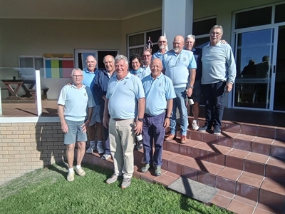 Sages besoek Stilbaai