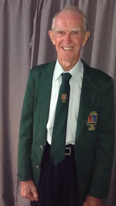 Les Stuart a real athletics stalwart