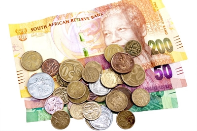 Learner found with more than R40 000 in fake notes