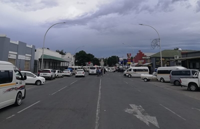 Graaff-Reinet roads congested 