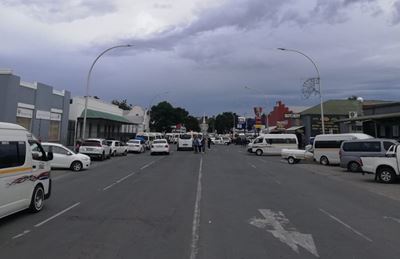 Graaff-Reinet roads congested 