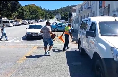 Grenades discovery leads to Main Road closure