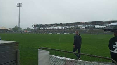Eerste rugby wedstryd begin by George Tens