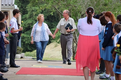 Laerskool Hoekwil groet 'n geliefde juffrou