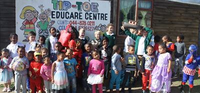 Learners reach out on Mandela Day