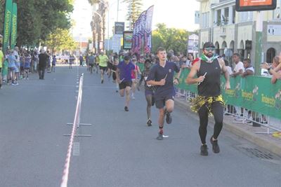 Sakeaflos sorg vir groot pret