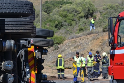 N2 ongeluk: Stop-en-ry in plek