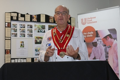 20 youngsters trained in food handling