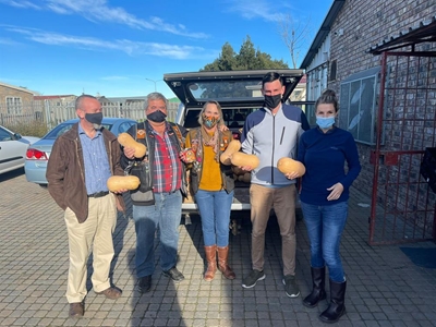 Joining hands to provide food for children