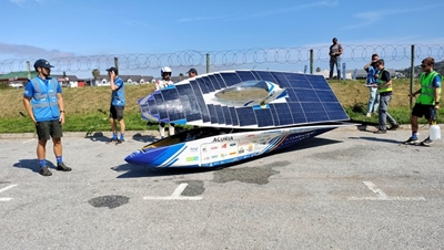 Solar cars at Knysna High today 