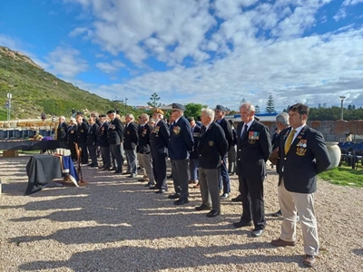 Gedenkparade by Cenotaaf  gehou vir gestorwe soldate