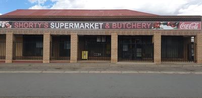 Only one food store in Noupoort following shutdown