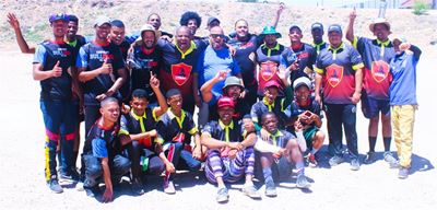 Titans oordonder Convent Bulldogs