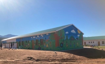 Splinternuwe baadjie vir kleuterskool