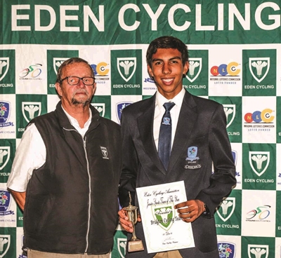 Eden Fietsry vereer hul lede