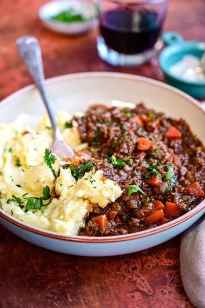 Feeling burnt out? Laager Rooibos has simplified evening meals