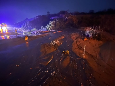 WARNING: Mudslide on N2 at Klein Brak