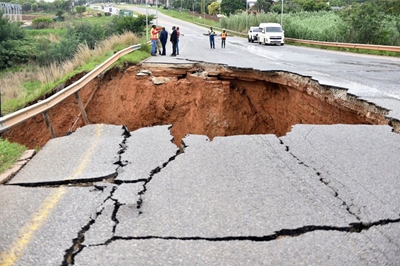 Transport MEC says eight months needed to fix collapsed Hendrick Potgieter Road