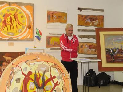 Knysna history needs rewriting, says artist