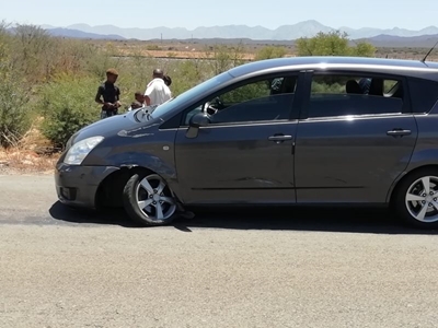 Botsing tussen Oudtshoorn en De Rust
