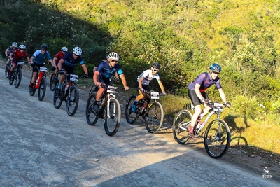 Kom ry fiets vir 'n goeie doel