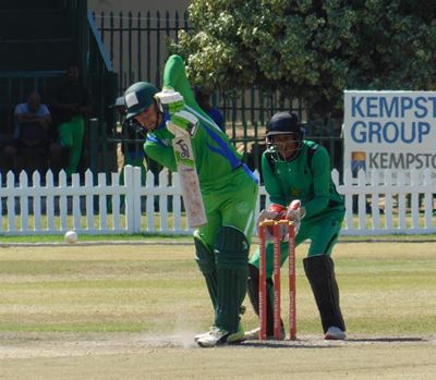 Du Plessis back at SWD