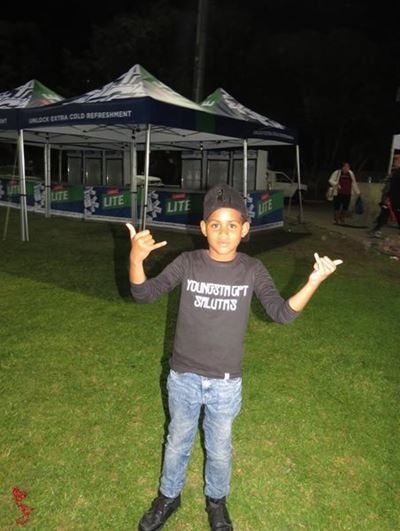 Young fan delighted after concert cancellation