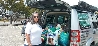 Diereliefhebbers help pote in nood