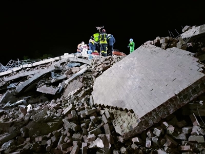 Update: Building collapse in Victoria Street, George