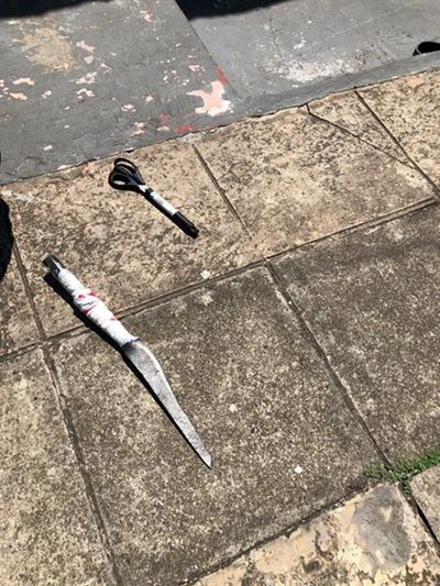 Polisie lê beslag op wapens