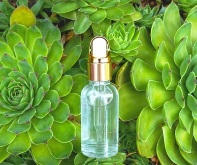 Meet Niacinamide – the brightening powerhouse skincare ingredient