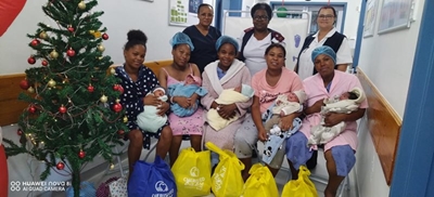 Vyf Kersbabas gebore op Mosselbaai