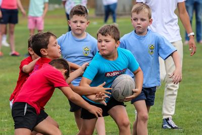 Kleuters hou rugbyafskeid by Outeniquapark