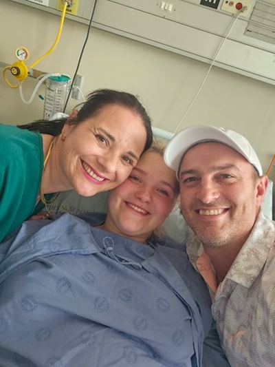 "Pappa kyk hoe mooi klop hy"