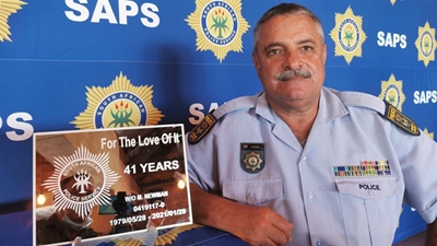 Dubbele viering vir polisieman