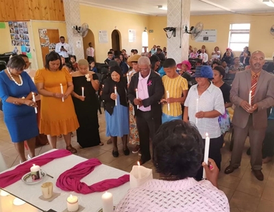 Vlam van hoop brand vir Kansa