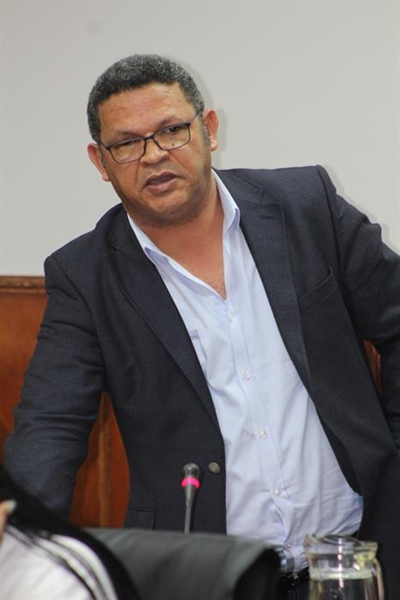 Councillor to pay back thousands
