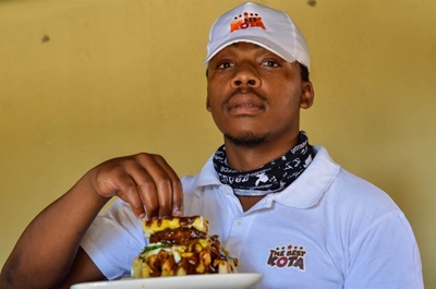 This Kota maker does not loaf