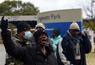 Cosatu ‘deeply bothered’ by fuel and electricity hikes