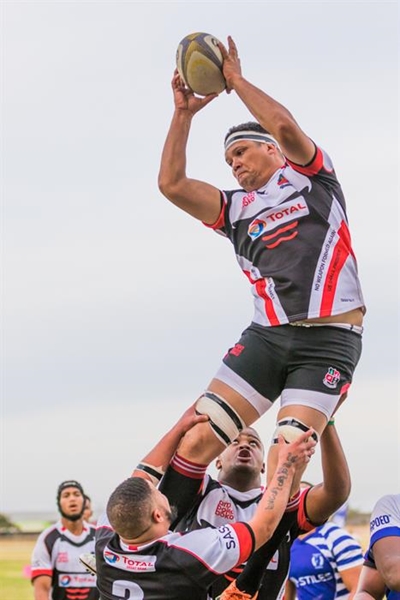 Barbarians druk 9 drieë in segetog oor Silver Stars