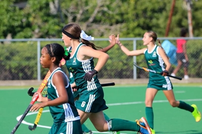 Union beats Kingswood in hockey