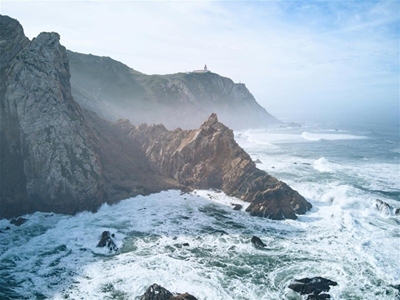 Weather warning: Level 4 for damaging waves
