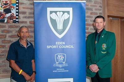 Eden-sportraad eer lewende legendes